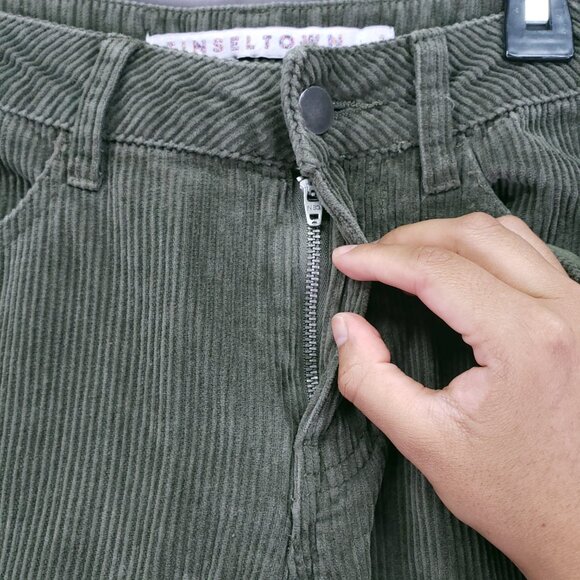Tinseltown Pants Womens Size 1 Green Corduroy Baggy Wide Leg Cargo 100% Cotton - Picture 9 of 16